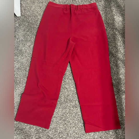 Old Navy Taylor Trousers, size XL.  Red, brand new! - Picture 2 of 3